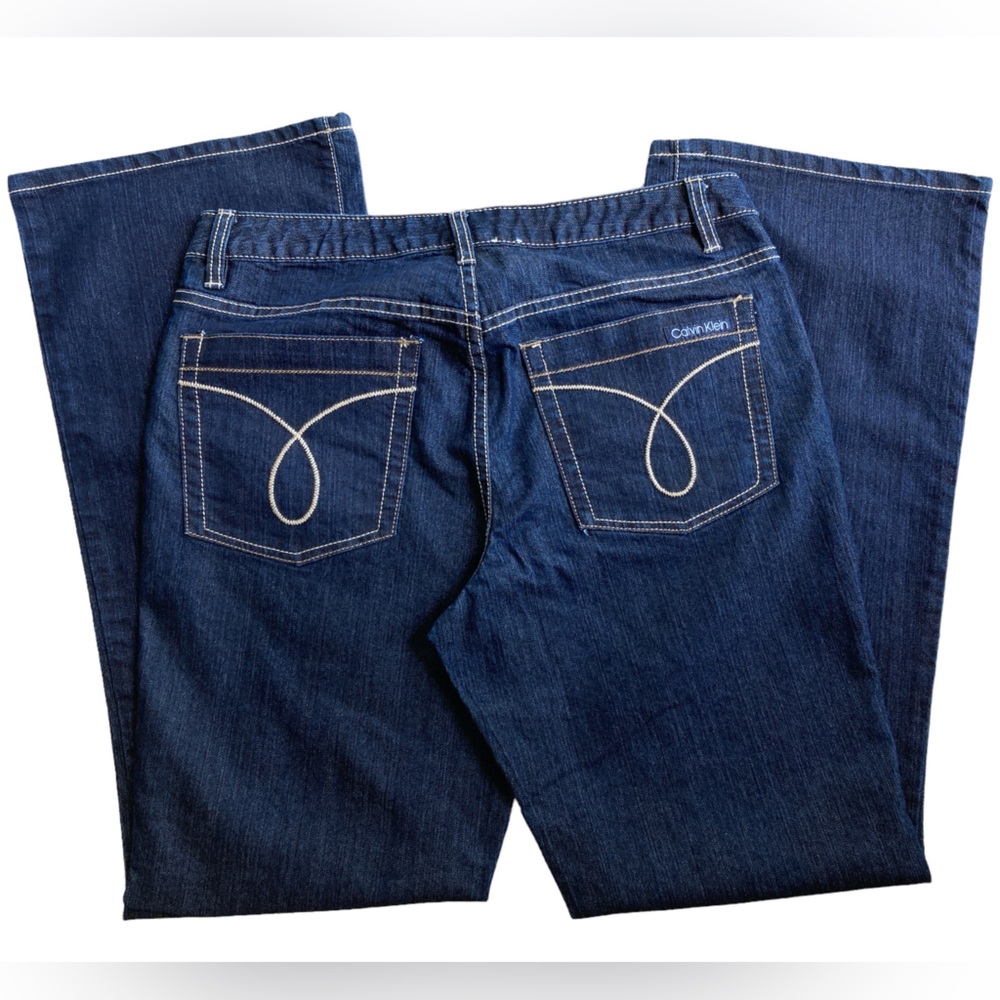 NWOT Calvin Klein Flare Jeans Size 12